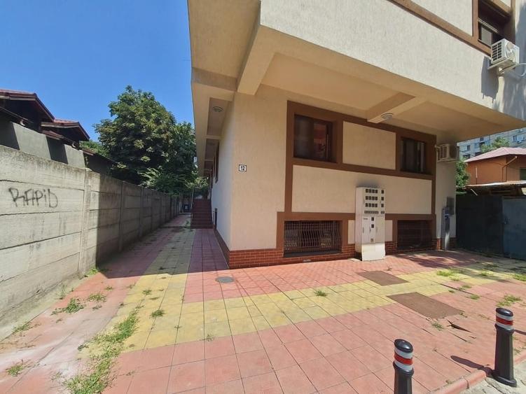 Apartament cu 2 camere decomandat, mobilat în Crângași