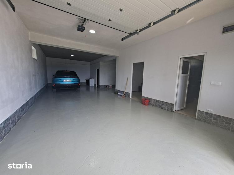 Casă cu 4 camere cu Teren 1050 Mp în Miroslava