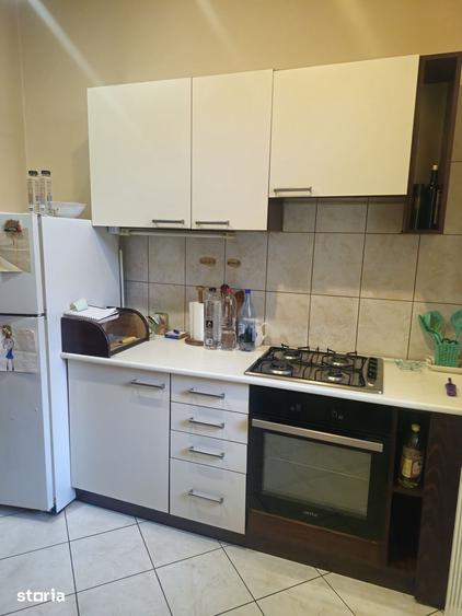 Apartament cu 2 camere semidecomandat în Obor