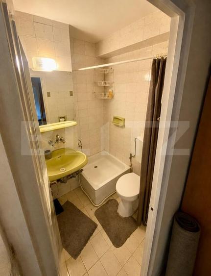 Apartament cu 4 camere decomandat, mobilat în Gheorgheni