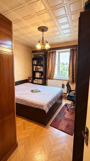Apartament cu 3 camere decomandat în Ceair