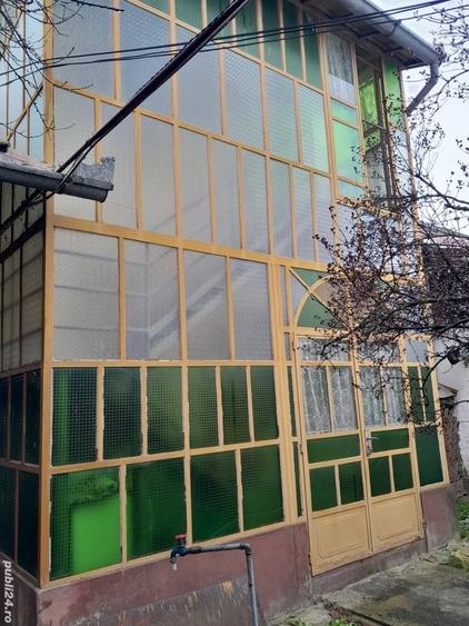 Casă cu 6 camere cu Teren 110 Mp în Central