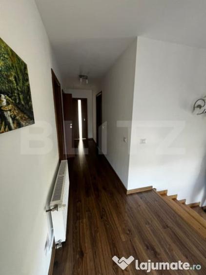 Casă cu 4 camere cu Teren 500 Mp în Central