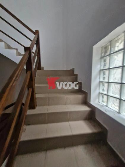 Spațiu comercial, în Văliug