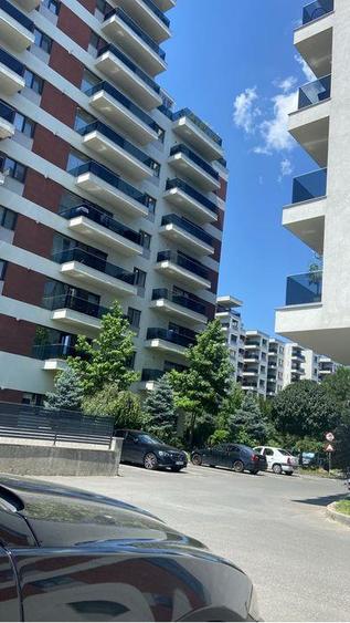 Apartament cu 3 camere decomandat, mobilat în Pipera