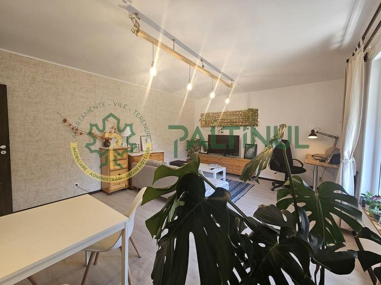 Apartament cu 2 camere decomandat în Central