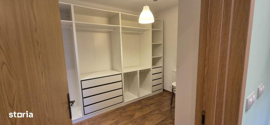 Casă cu 4 camere cu Teren 170 Mp în Central