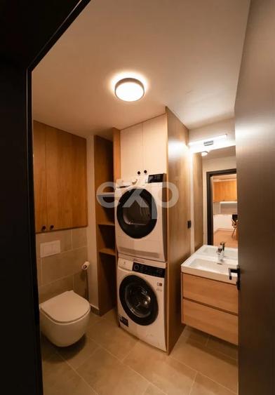 Apartament cu 2 camere semidecomandat, mobilat în Gară