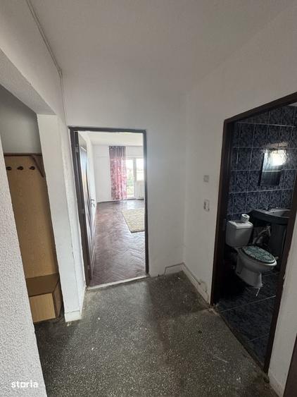 Apartament cu 2 camere decomandat în Carpați 2