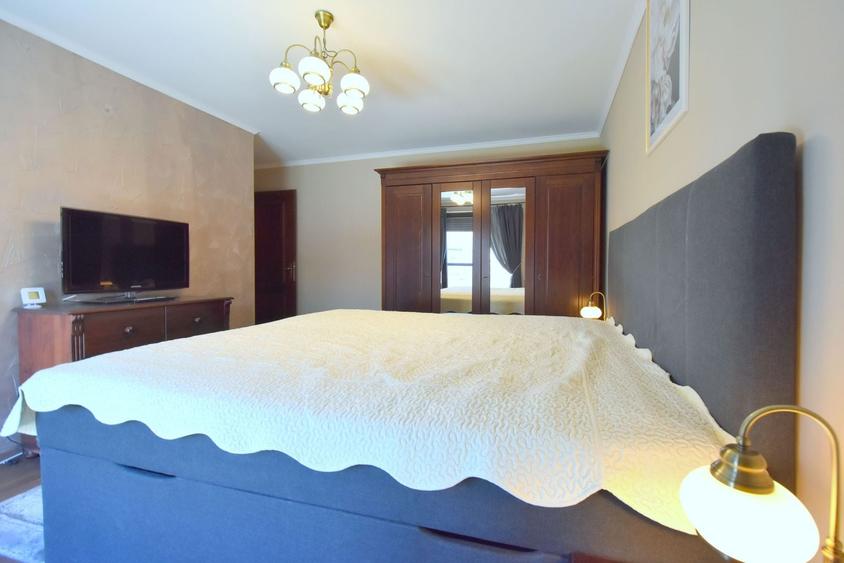 Duplex cu 4 camere cu Canalizare în Dumbrăvița