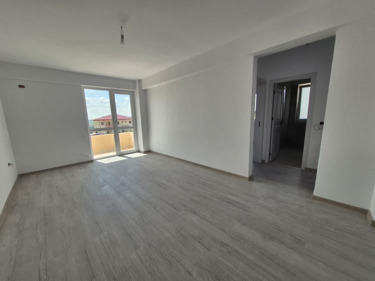 Apartament cu 2 camere semidecomandat în Valea Lupului