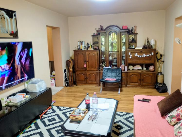 Apartament cu 2 camere semidecomandat în Tipografilor