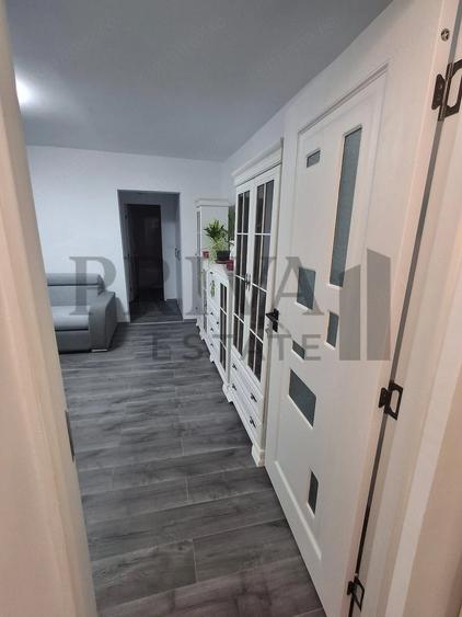 Apartament cu 2 camere semidecomandat în Dâmbovița