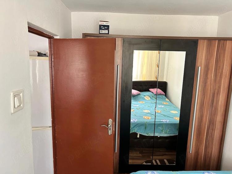 Apartament cu 2 camere semidecomandat, mobilat în Central
