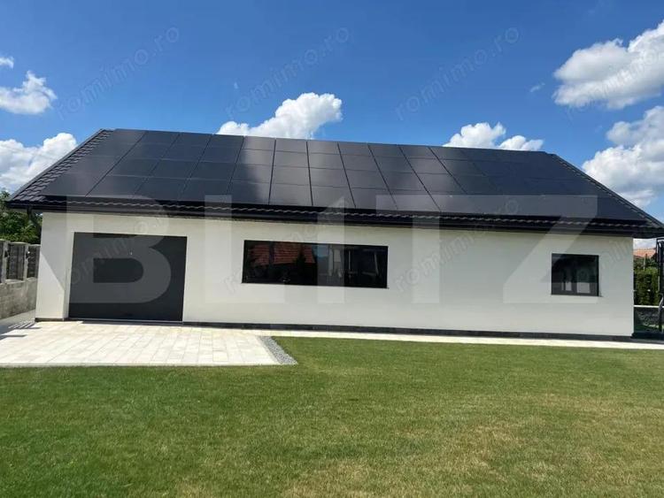 Casă cu Teren 1440 Mp în Uriu