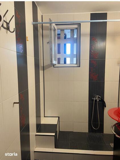 Apartament cu 3 camere în Titan