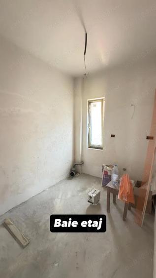 Casă cu 4 camere în Luncă