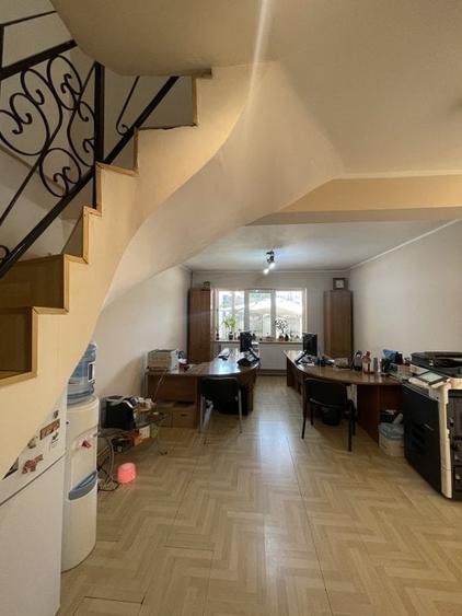 Casă individuală cu 4 camere cu Canalizare în Tomis I