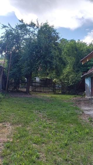 Casă cu 3 camere în Glogoveț