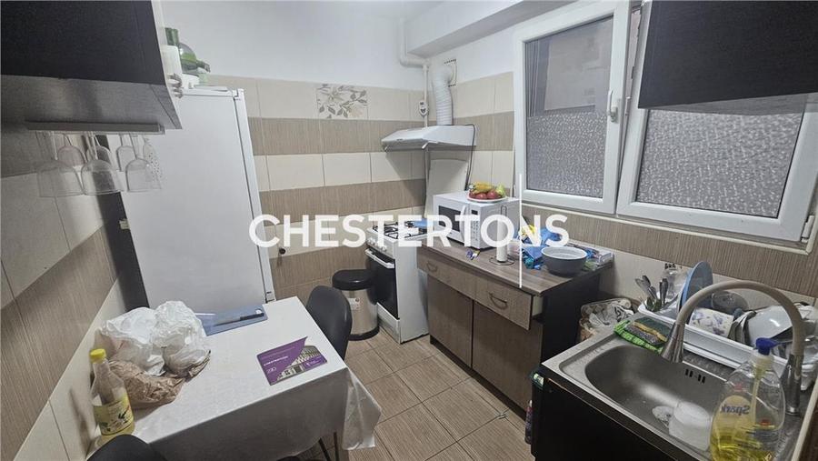 Apartament cu 2 camere decomandat, mobilat în Drumul Taberei