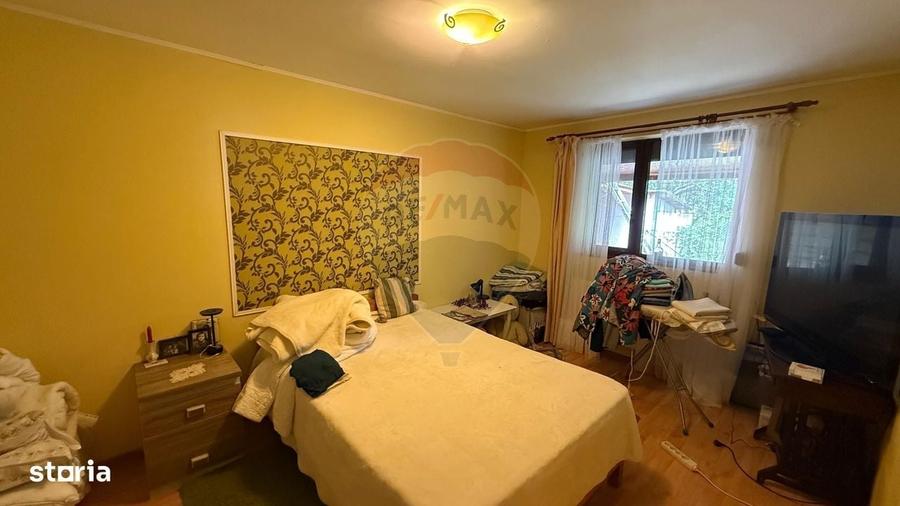 Casă cu 4 camere în Ciușlea