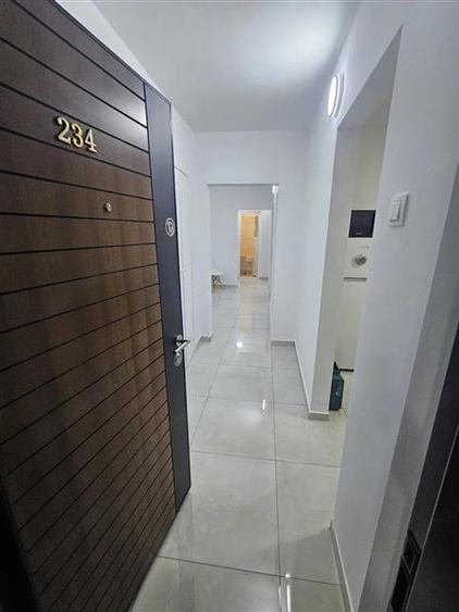 Apartament cu 3 camere decomandat, mobilat în Pantelimon