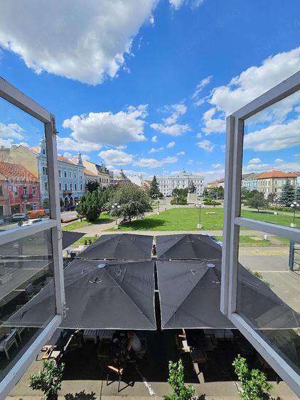 Apartament cu 2 camere decomandat în Exterior Vest