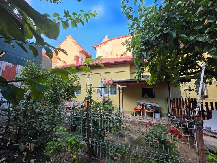 Casă individuală cu 3 camere cu Teren 225 Mp în Calea Călărașilor