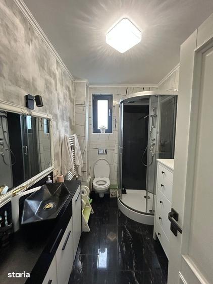 Casă cu 4 camere cu Teren 325 Mp în Podu Roș