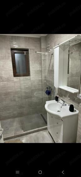 Apartament cu 2 camere decomandat în Valea Adâncă