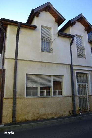Casa spa?ioasa in centrul Bra?ovului - 2