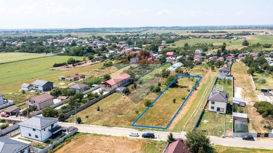 Teren Construcții intravilan de 1970 mp, în Zurbaua