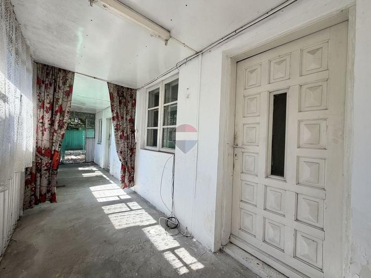 Casă cu teren 251 mp – zona Andronache, Strada Mențiunii - 31