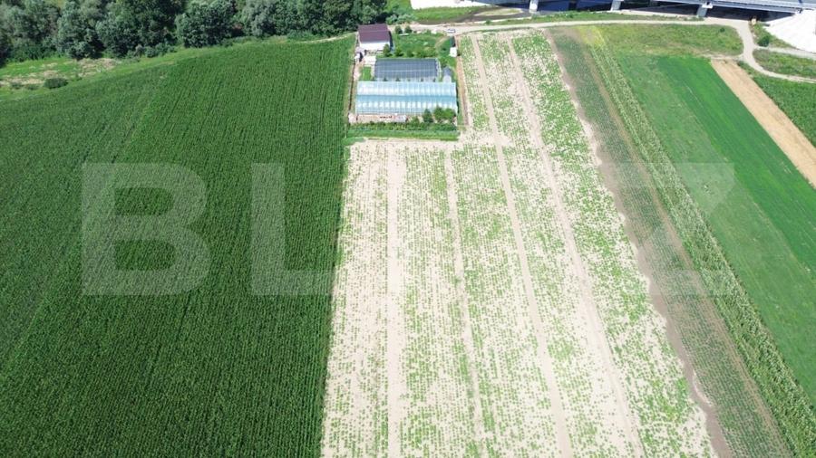 Teren agricol extravilan de 14068 mp, în Periferie