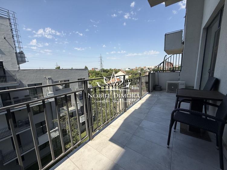 Apartament cu 2 camere decomandat, mobilat în Central