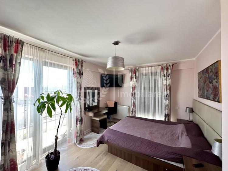 Apartament cu 4 camere semidecomandat, mobilat în Zorilor