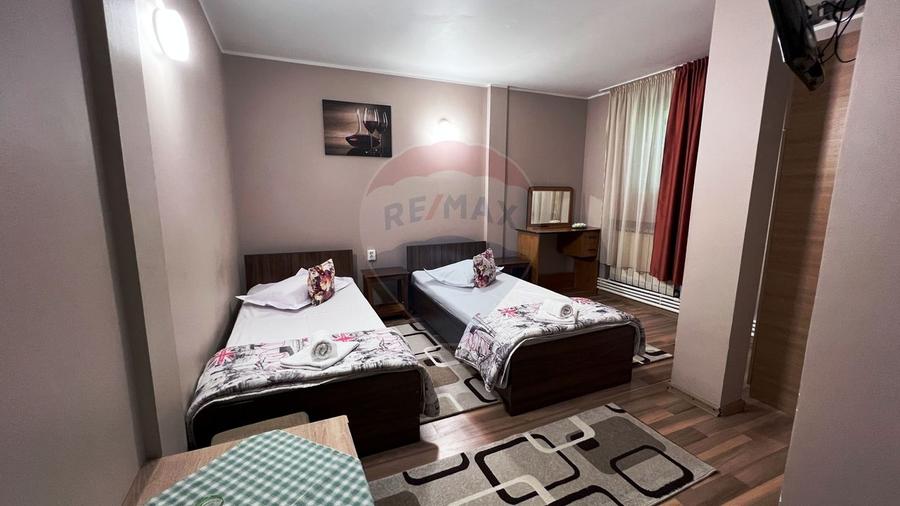 Hotel/Pensiune, de 720 mp, în Nord