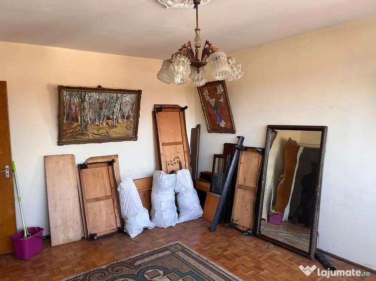 Apartament cu 2 camere decomandat în Cantemir