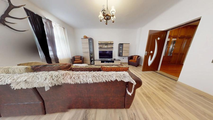 Apartament cu 3 camere semidecomandat, mobilat în Griviței