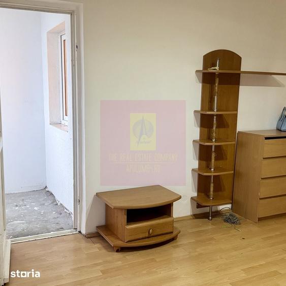 Garsonieră decomandată în Rahova