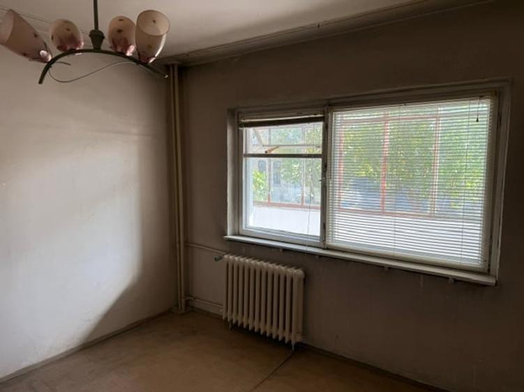 Apartament cu 3 camere decomandat în Timpuri Noi