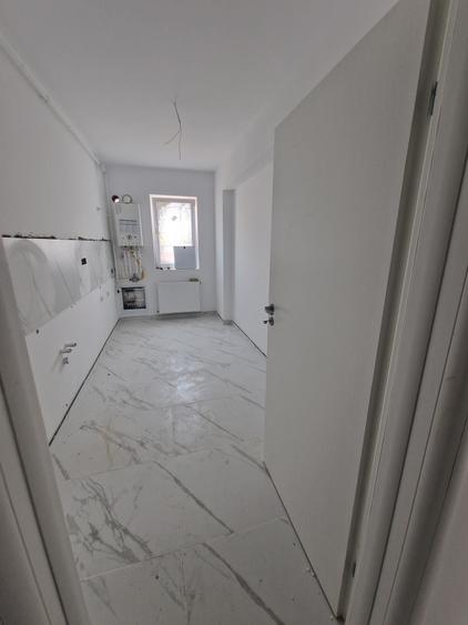 Apartament cu 2 camere decomandat în Brâncoveanu — fotografia 2