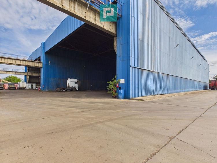 Spațiu industrial, de 1,916 mp, în UTA