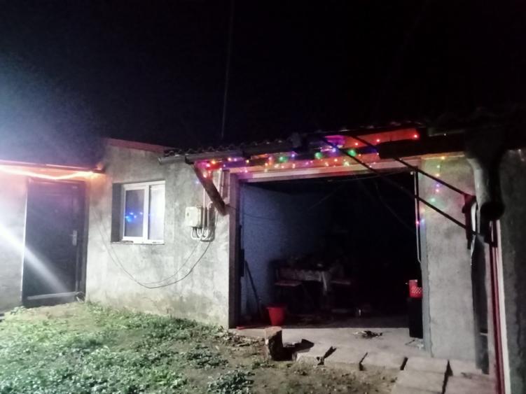 Casă individuală cu 4 camere cu Teren 2500 Mp în Pristol