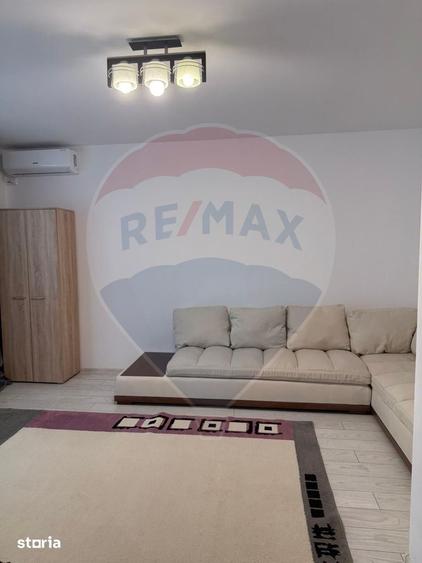 Apartament cu 2 camere, mobilat în Central