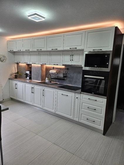 Apartament cu 2 camere decomandat în Exterior Vest