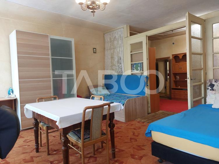 Apartament cu 3 camere decomandat, mobilat în Cisnădie