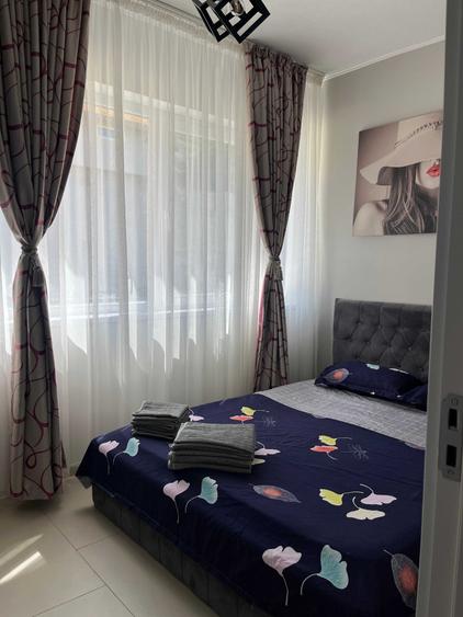 Vand studio in Costinesti, mobilat si utilat complet, cu terasa proprie de 32 mp. - 2
