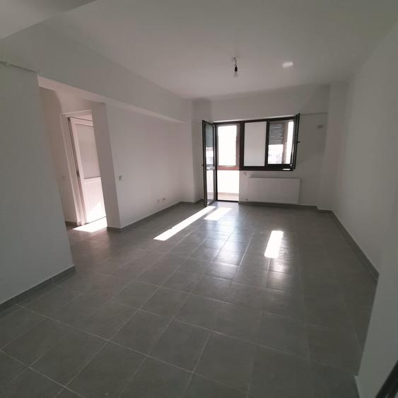 Garsonieră decomandată în Rahova