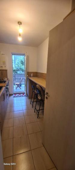 Proprietar, închiriez apartament 2 camere decomandat  - 3